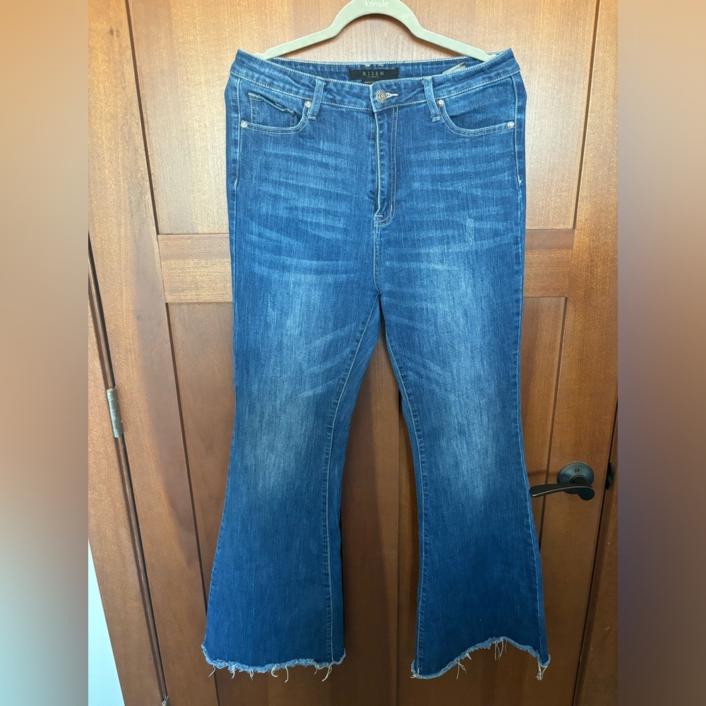 Risen Flare Jeans - 32